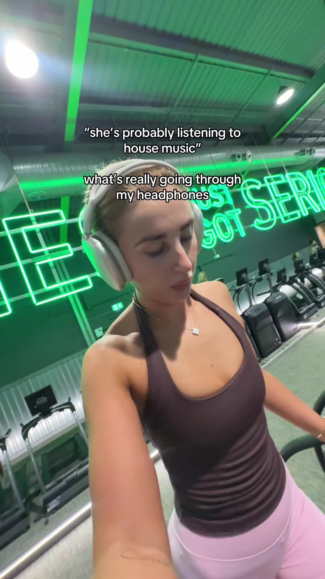 @Blousy