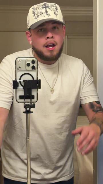@green_eyed_papi