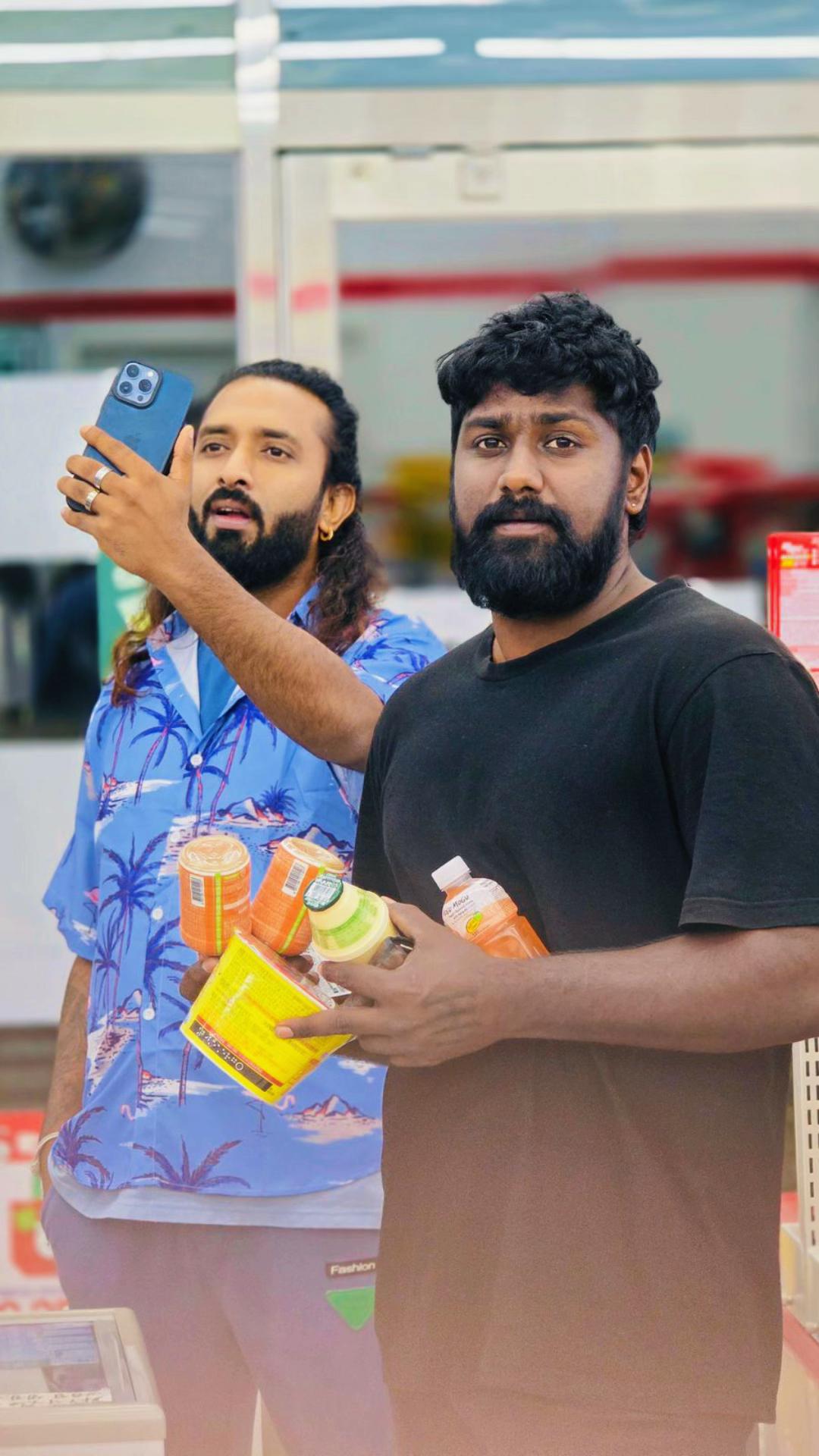 @Gayan De Silva 🇰🇷🇱🇰