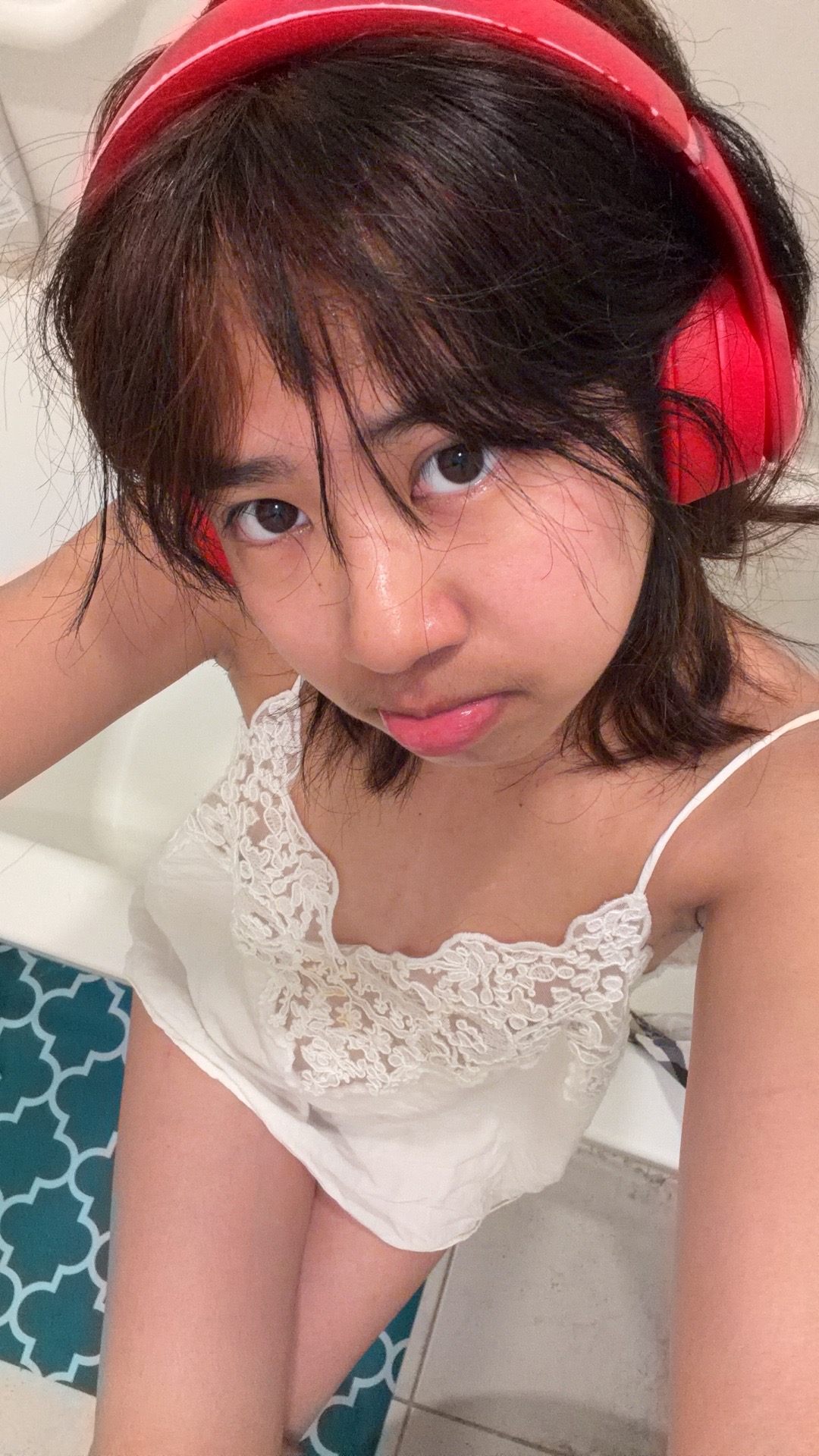 @mayhninhtein