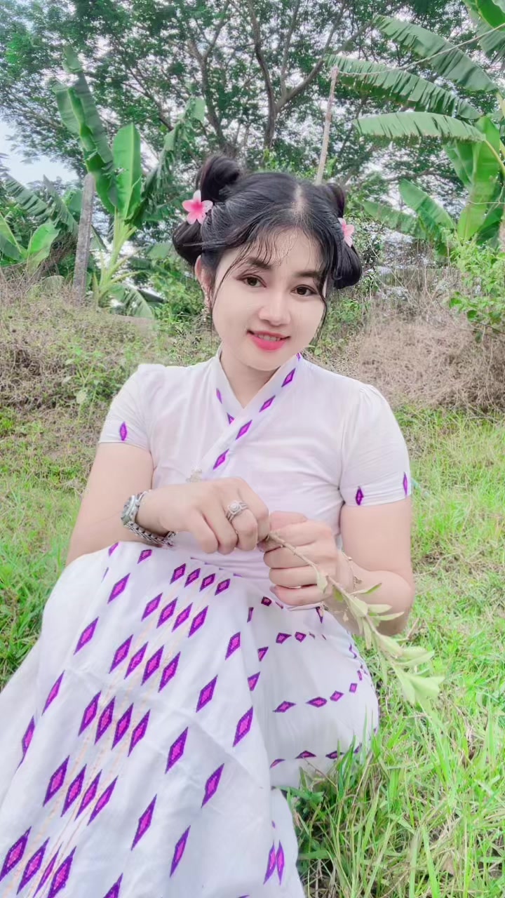 @💞July Moe💞(12/)ဒရယ်လူးသူ💞