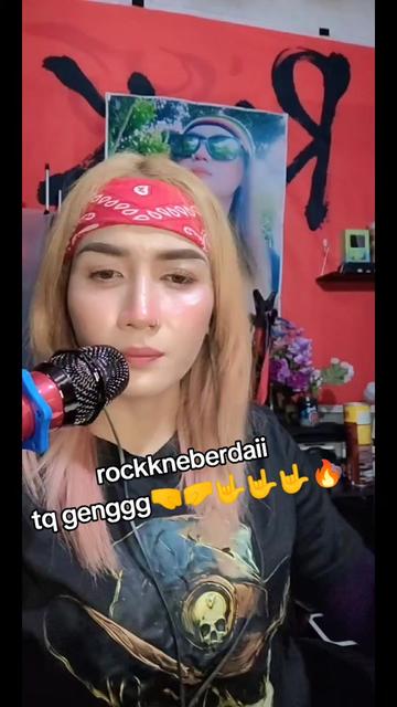 @__qASeHhh__