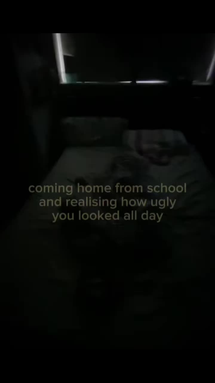 @⃟