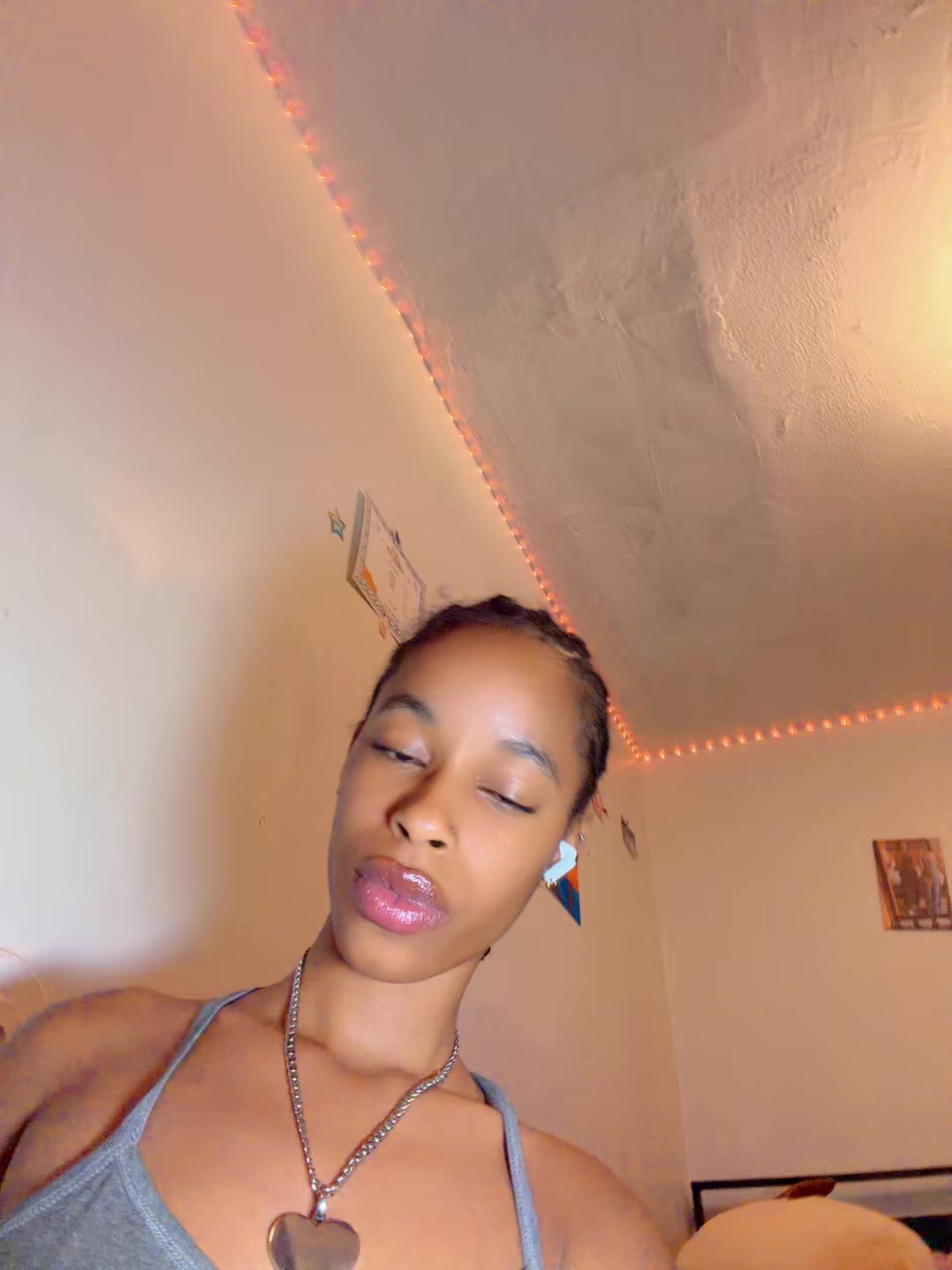 @𝑅𝒾𝒶𝓃𝒶𝓀𝒶𝓎𝑒🍄🫧❤️🇯🇲