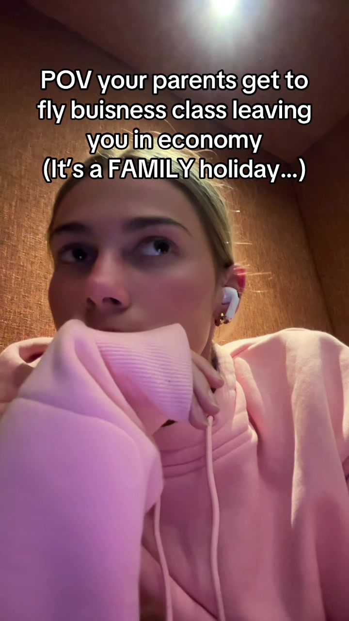@Claudiajanuss