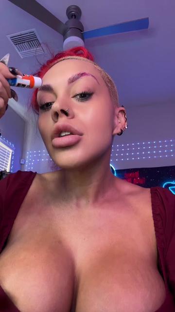 @MsRedXXX