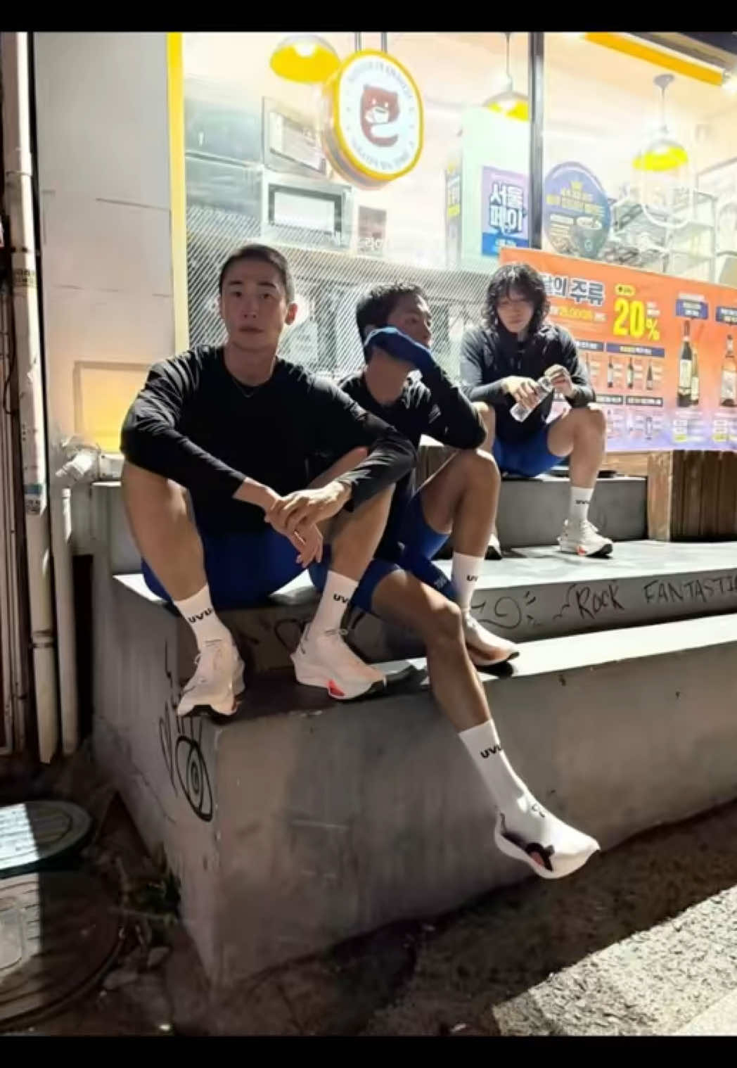 @Monard