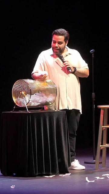 @Ernesto Rol&oacute;n