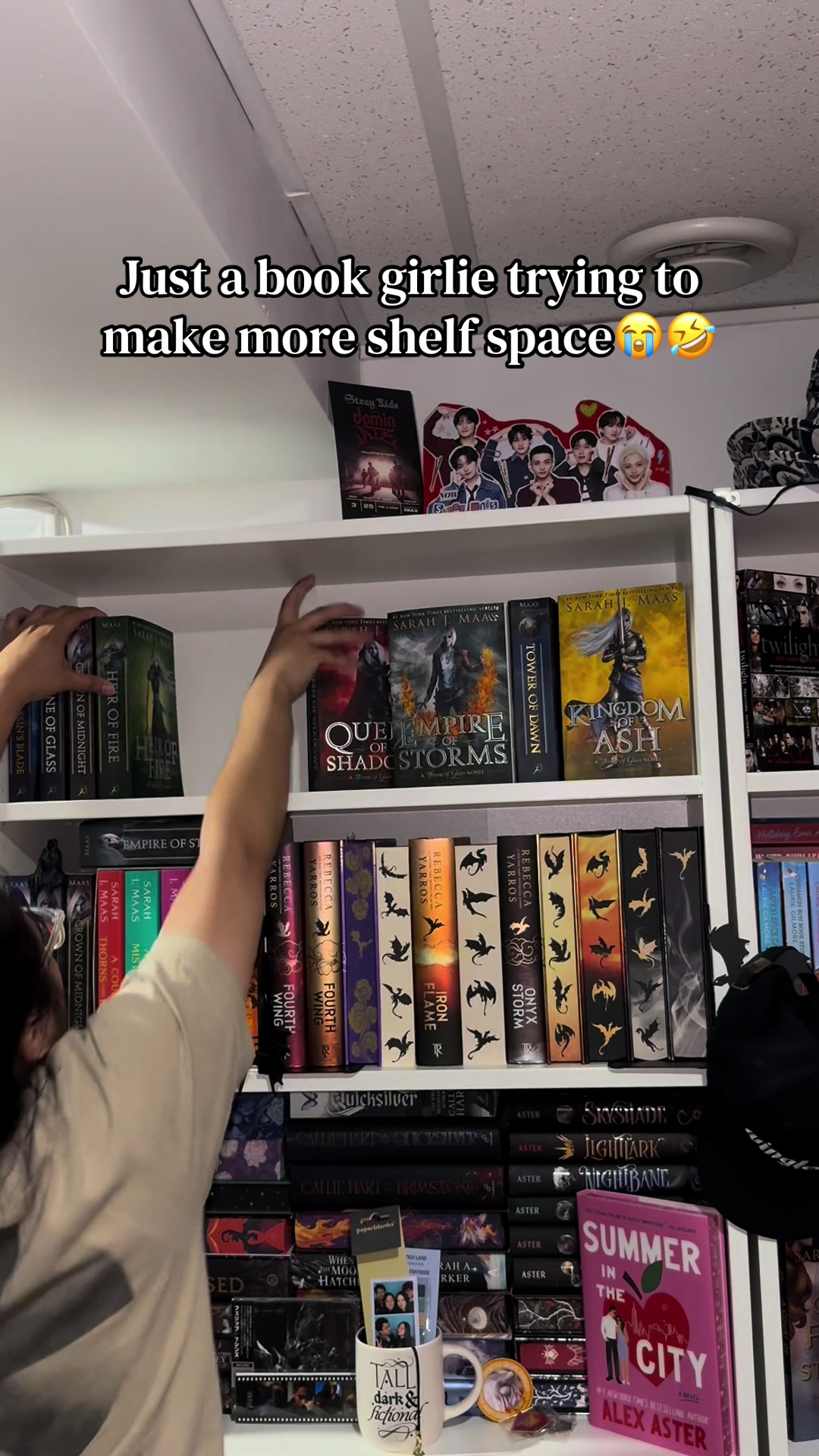 @Erin🖤📚