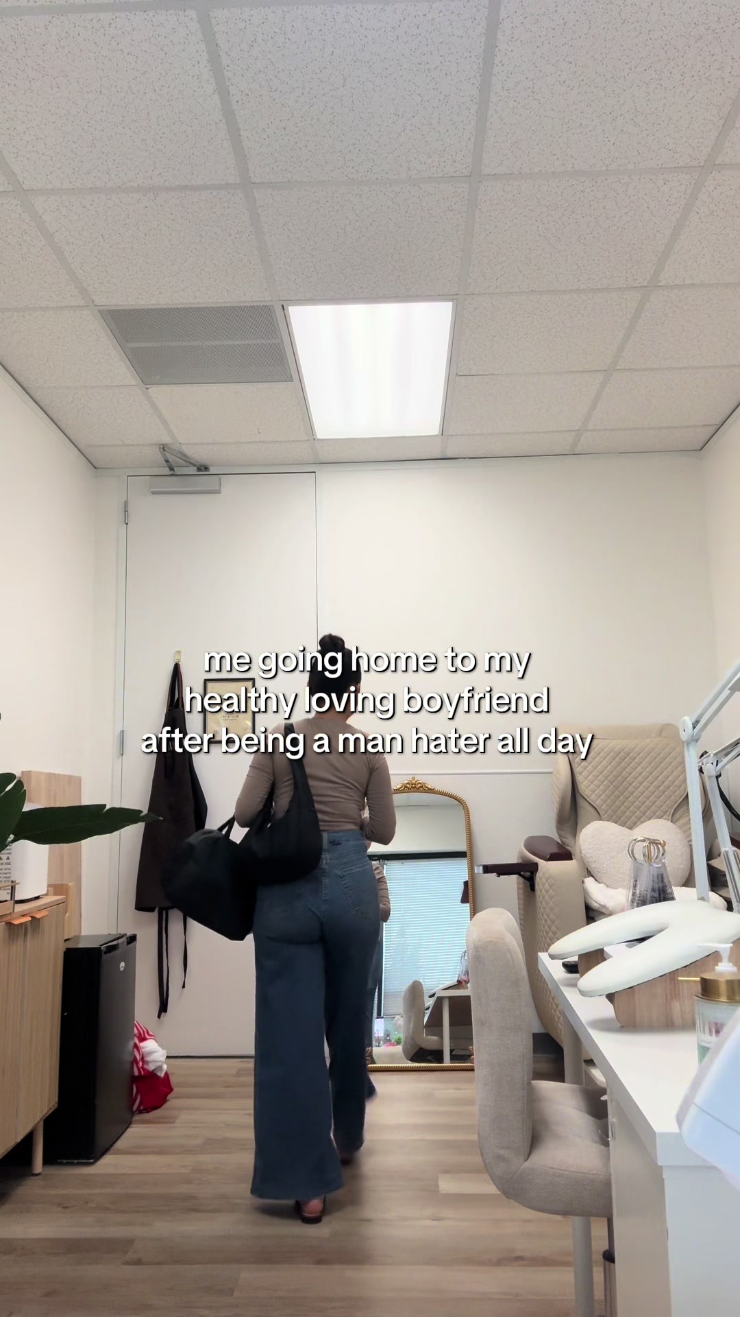 @houston nail tech & esti ♡︎