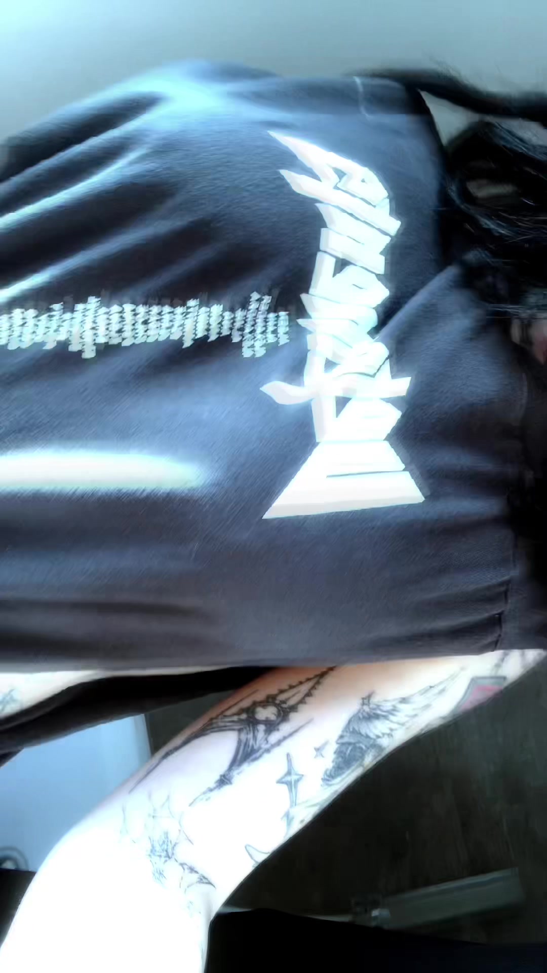 @zommmbri