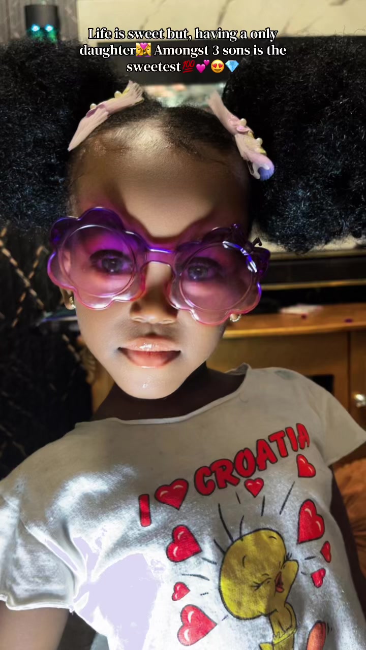@Exclusive twin💕🦋