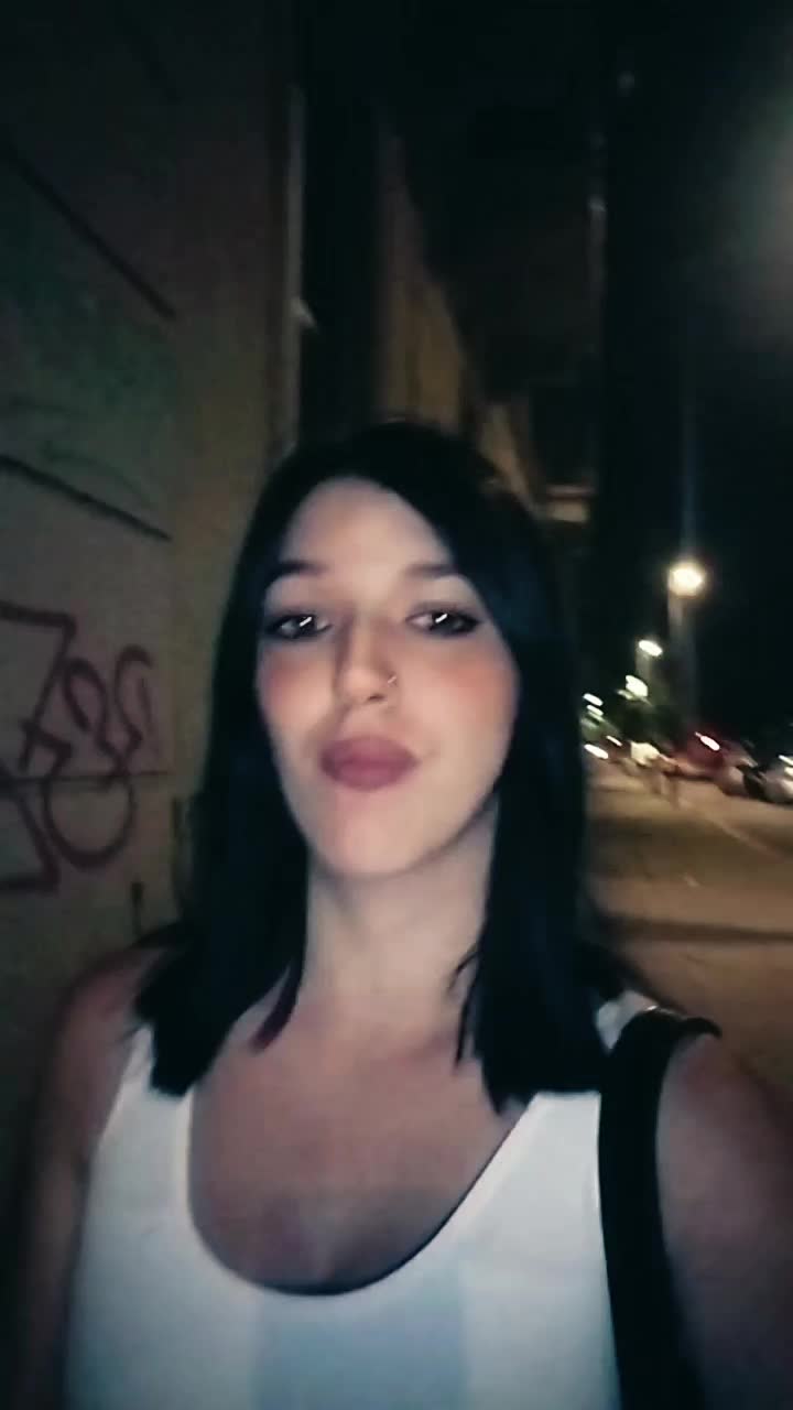 @chiaraleone