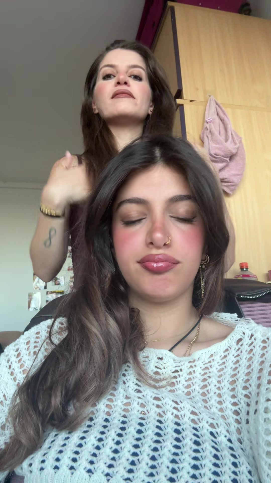 @vee