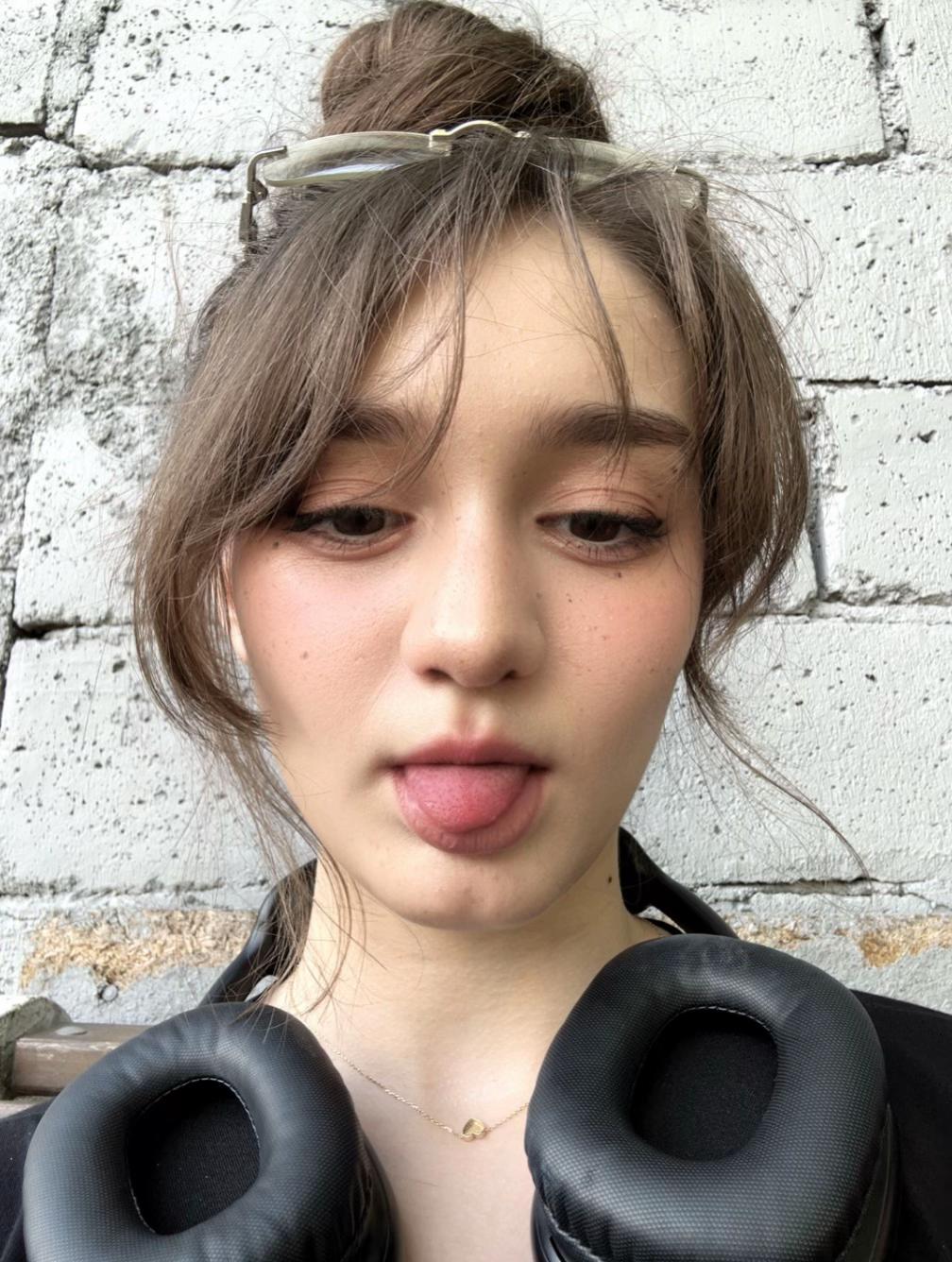 @月亮