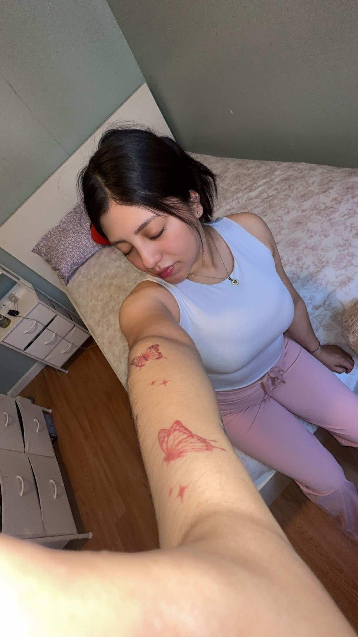 @𝒥𝑒𝓃𝓃𝒾𝑒🧿