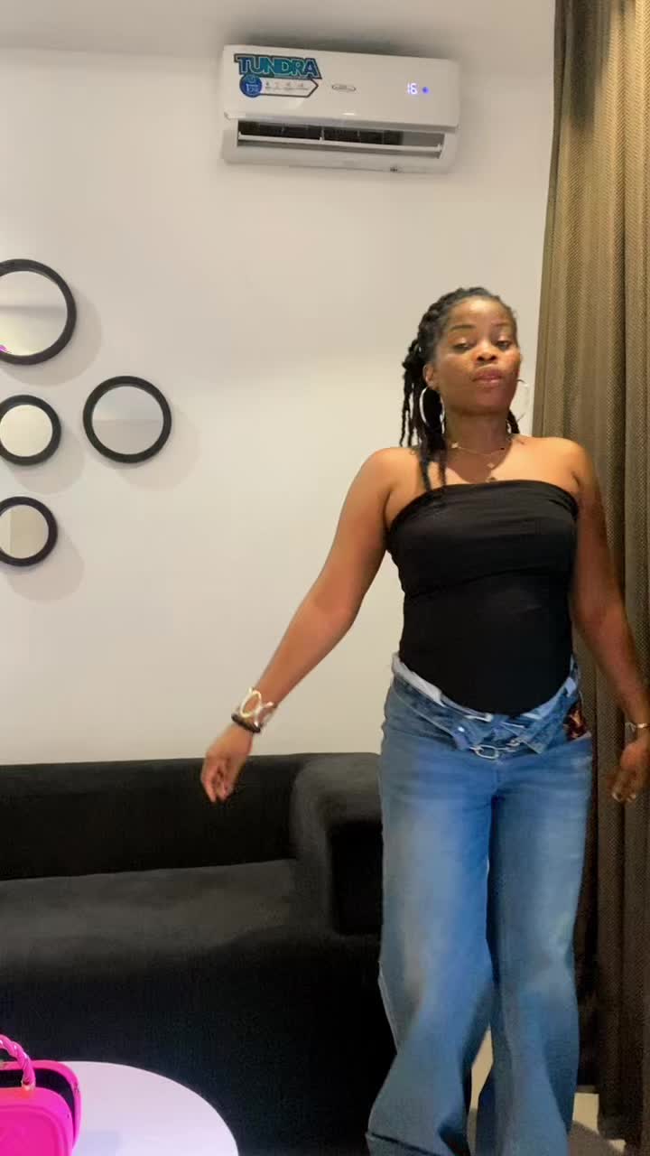 @angel_d_lina