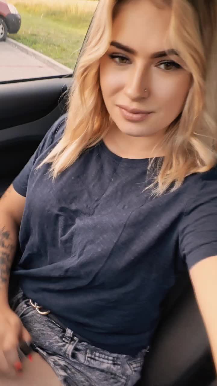 @Blondixx00🦋🔥