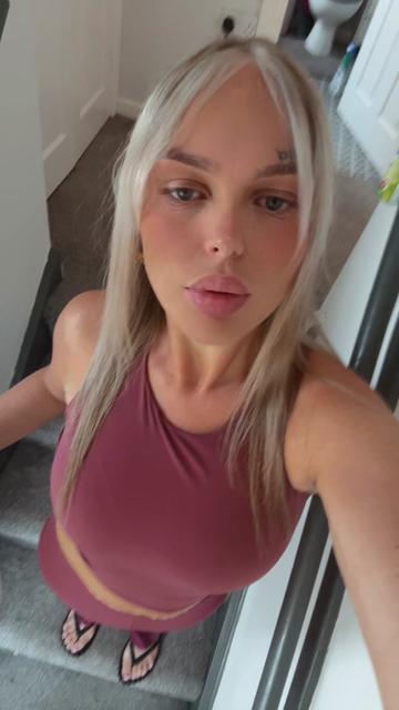 @Blondieeeee👸🏼 ☘️