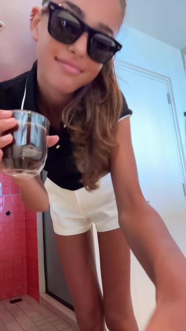 @Nicole