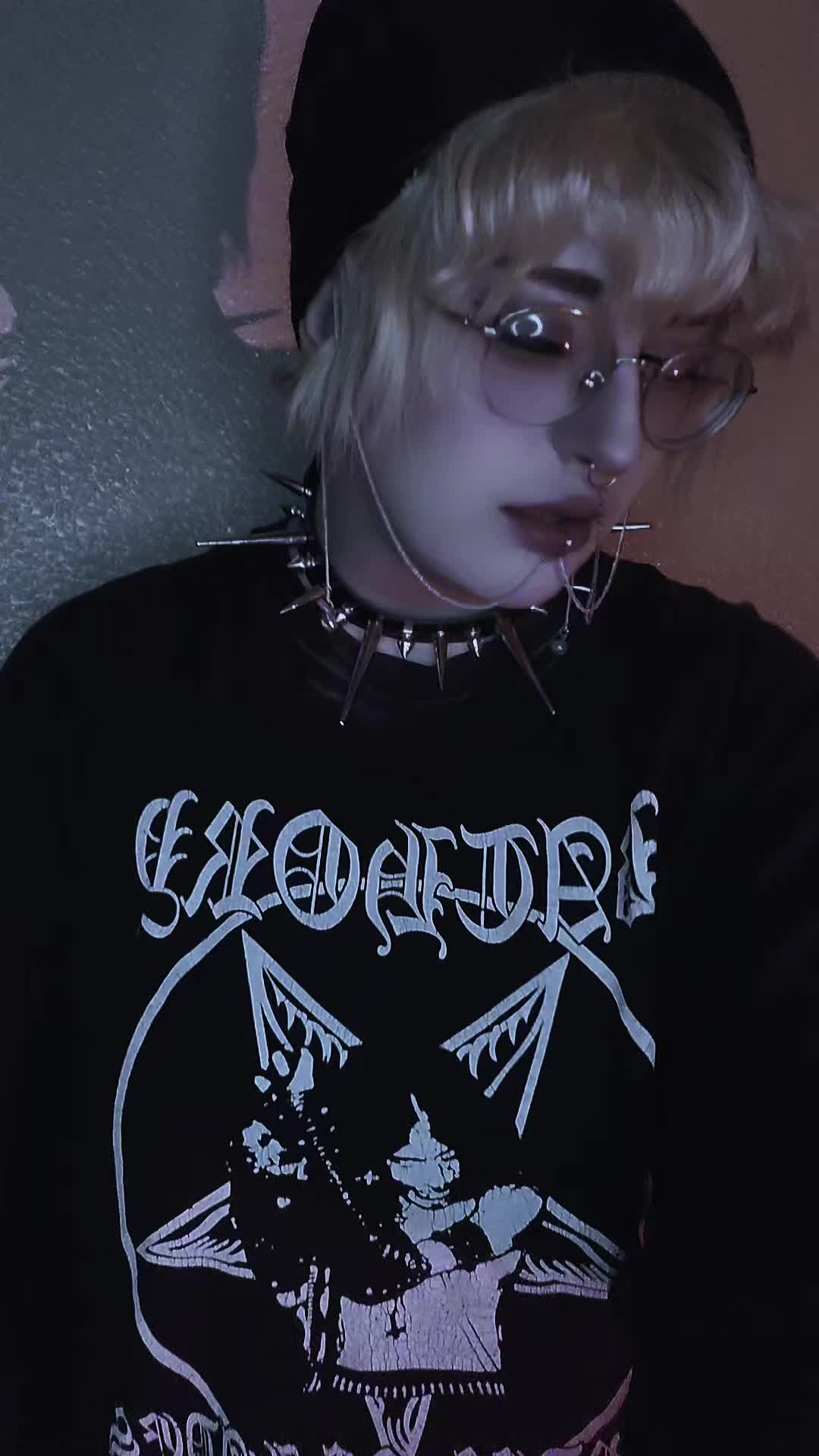 @💿Ｃｈｅｗｄｅｅ💿