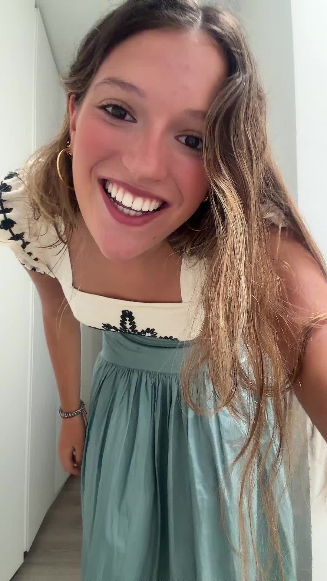 @charlotteslife