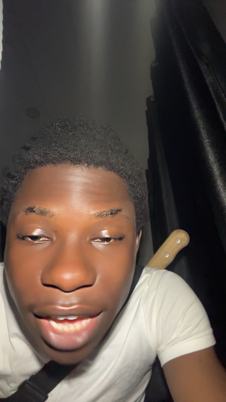 @_ 𝙾𝙻𝚄𝚆𝙰𝚃𝙾𝚂𝙸𝙽 👑🦍