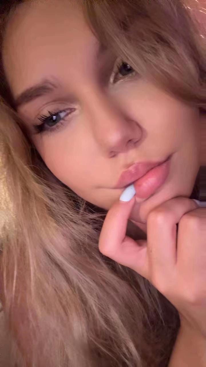 @полина андреевна