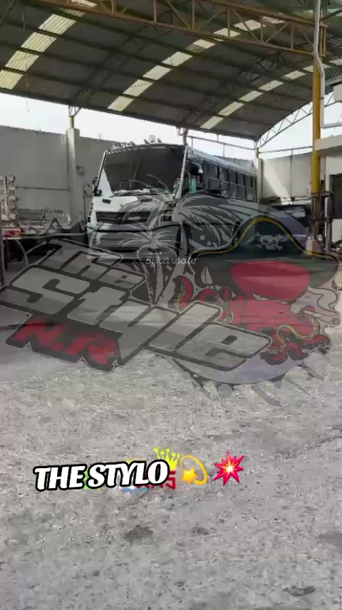 @the_stylo_N.R
