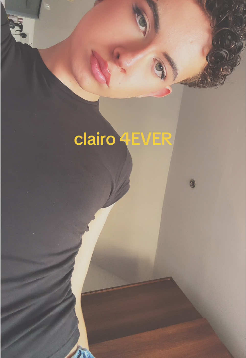 @j🪽.