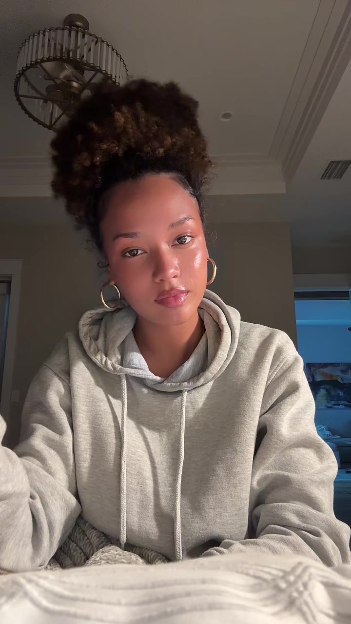 @tessa