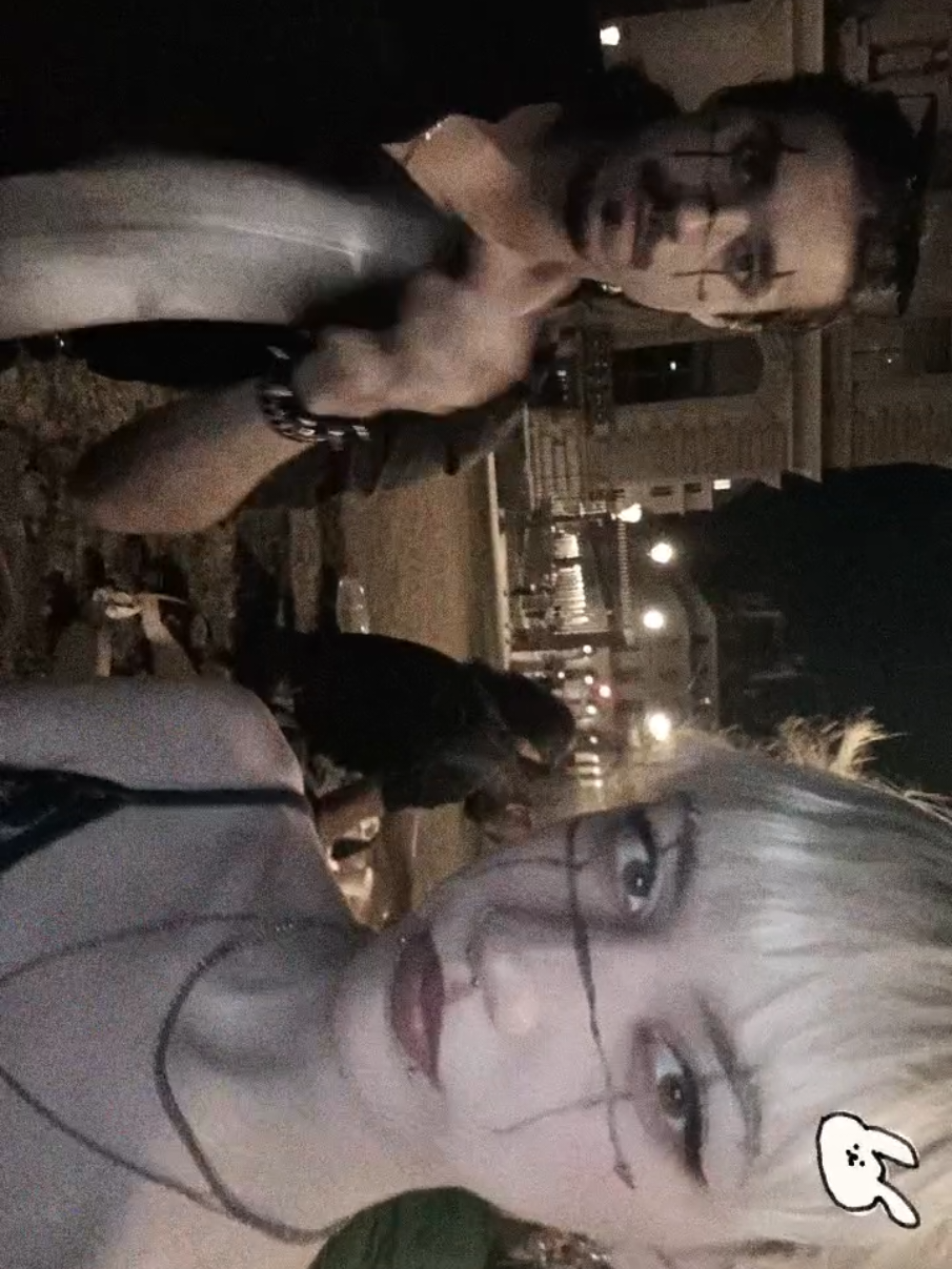 @Axell_cos