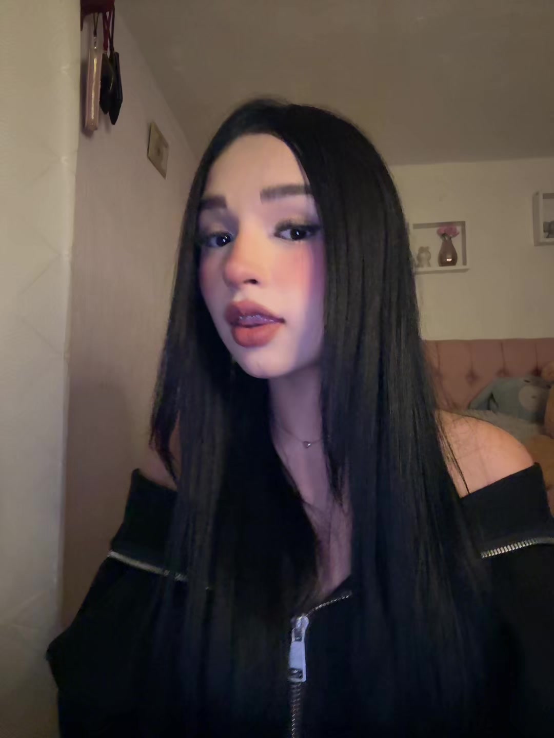@_.𝘰𝘳𝘰𝘴𝘴𝘰𝘧