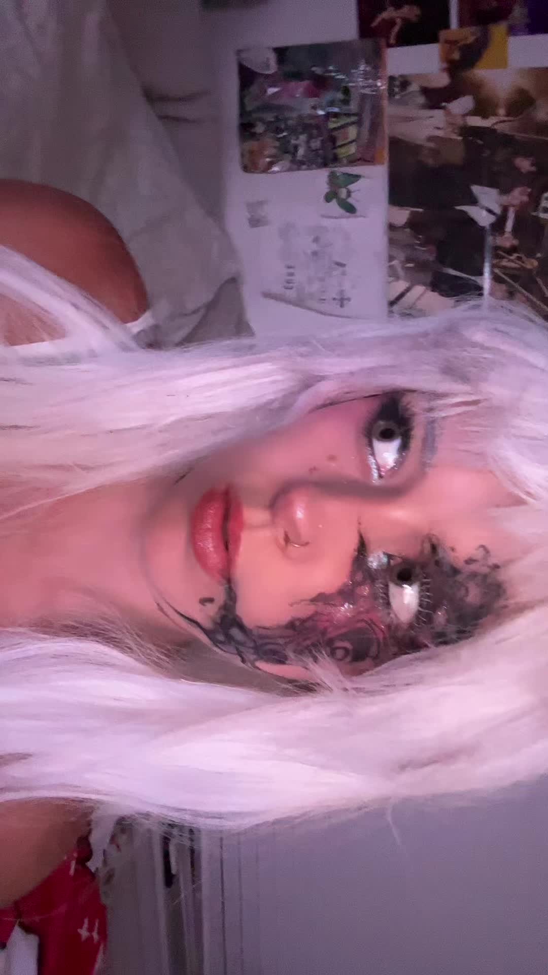 @Ana★
