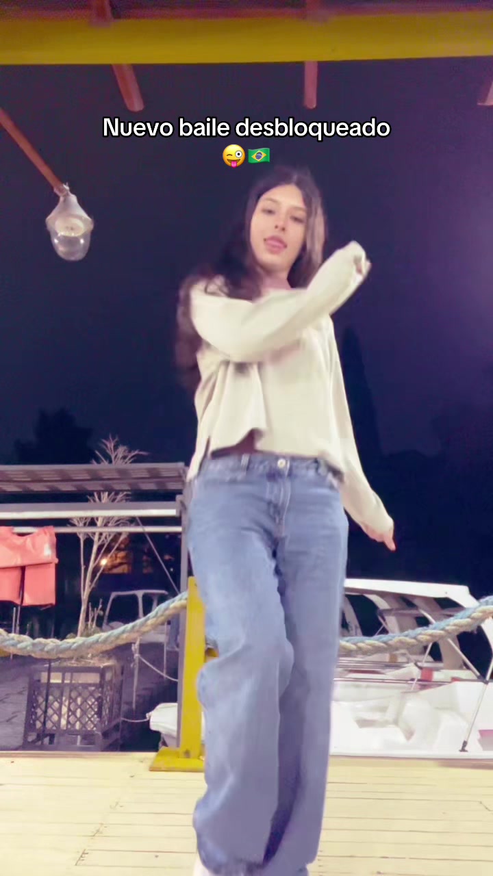 @Mia