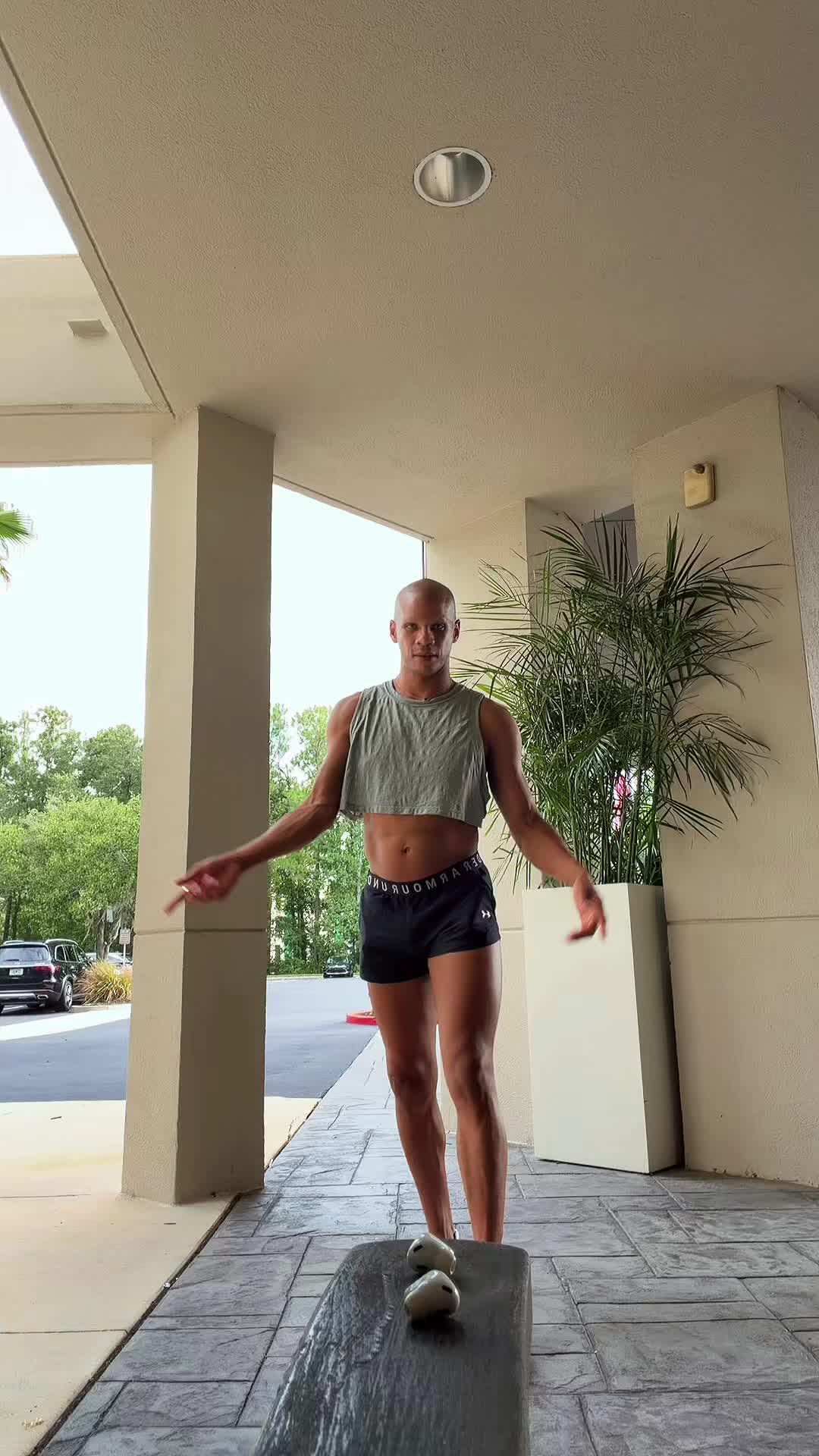@YOUniqueDREAMdeluxxe