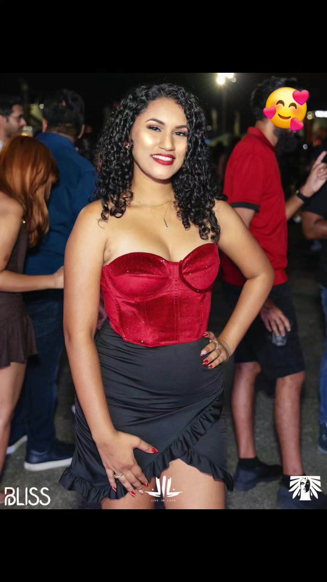@&bull;Anushka Dipnarine✨️ 🐘