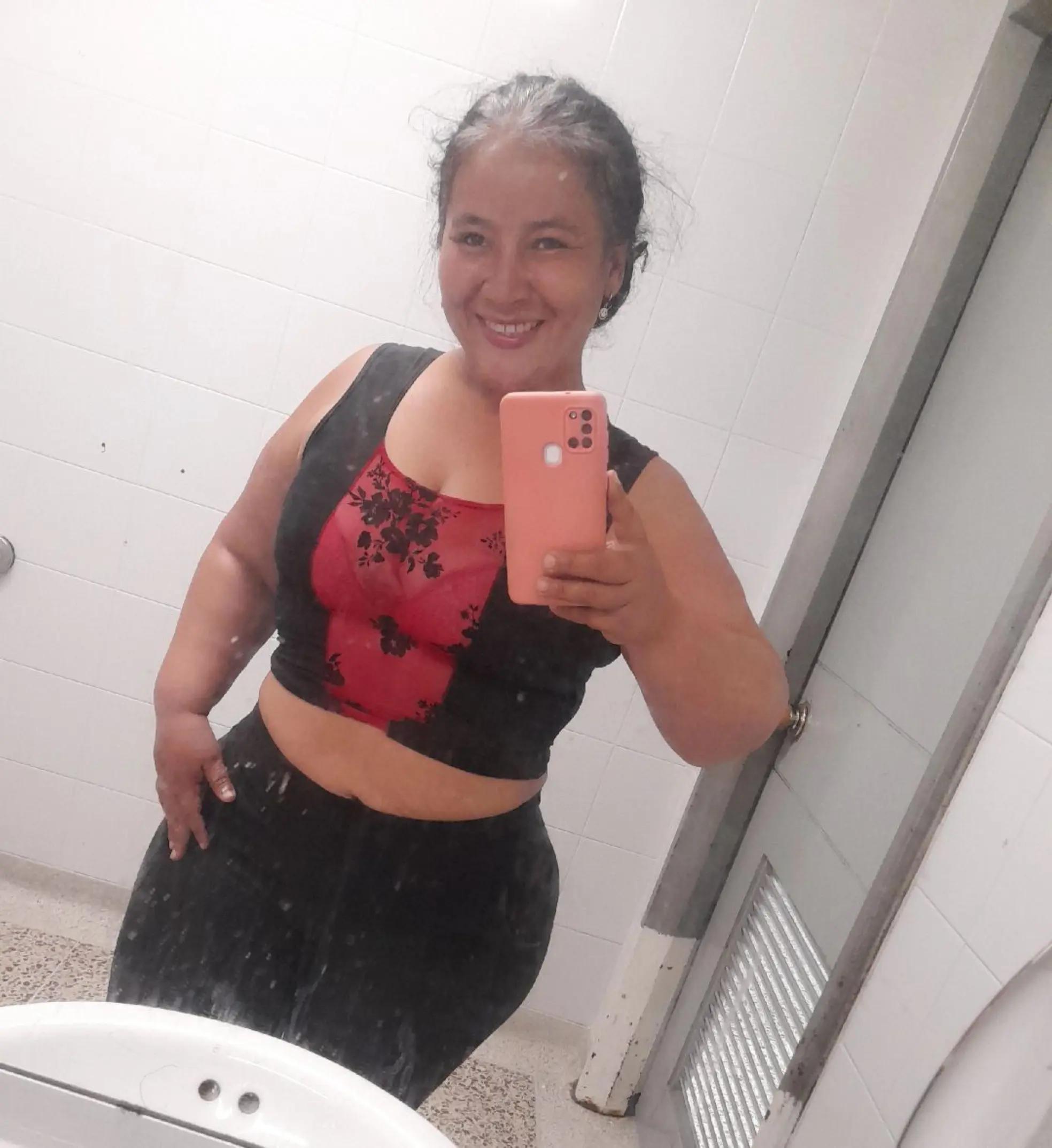 @sarita casta&ntilde;o