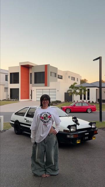 Tommi Ortega e30princesss Urlebird