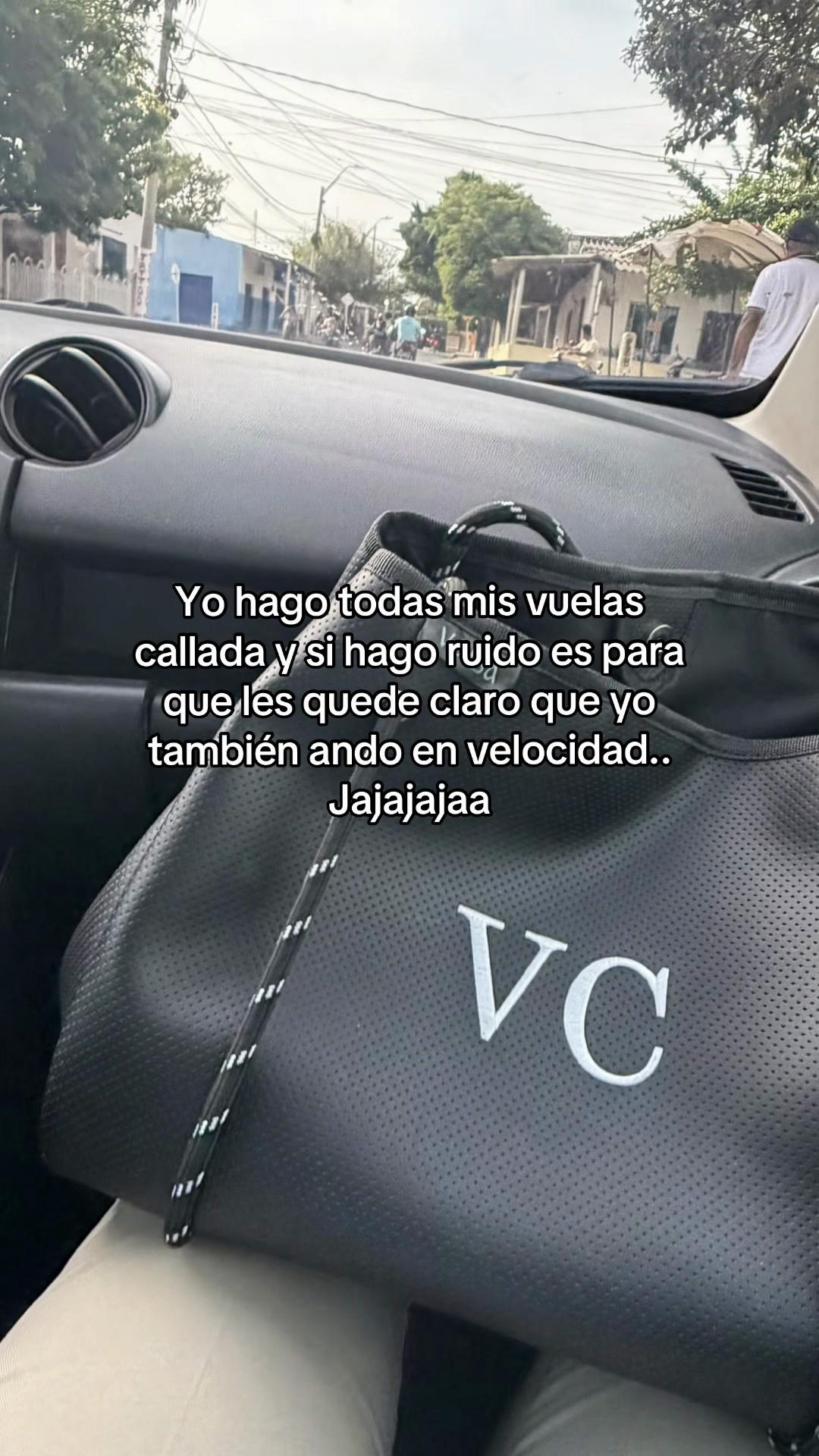 @Vanessa condes👸🏻