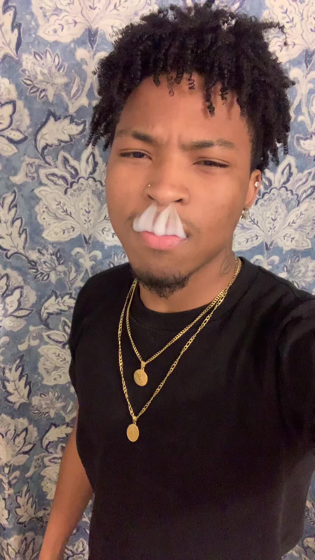 @.🦈🦈
