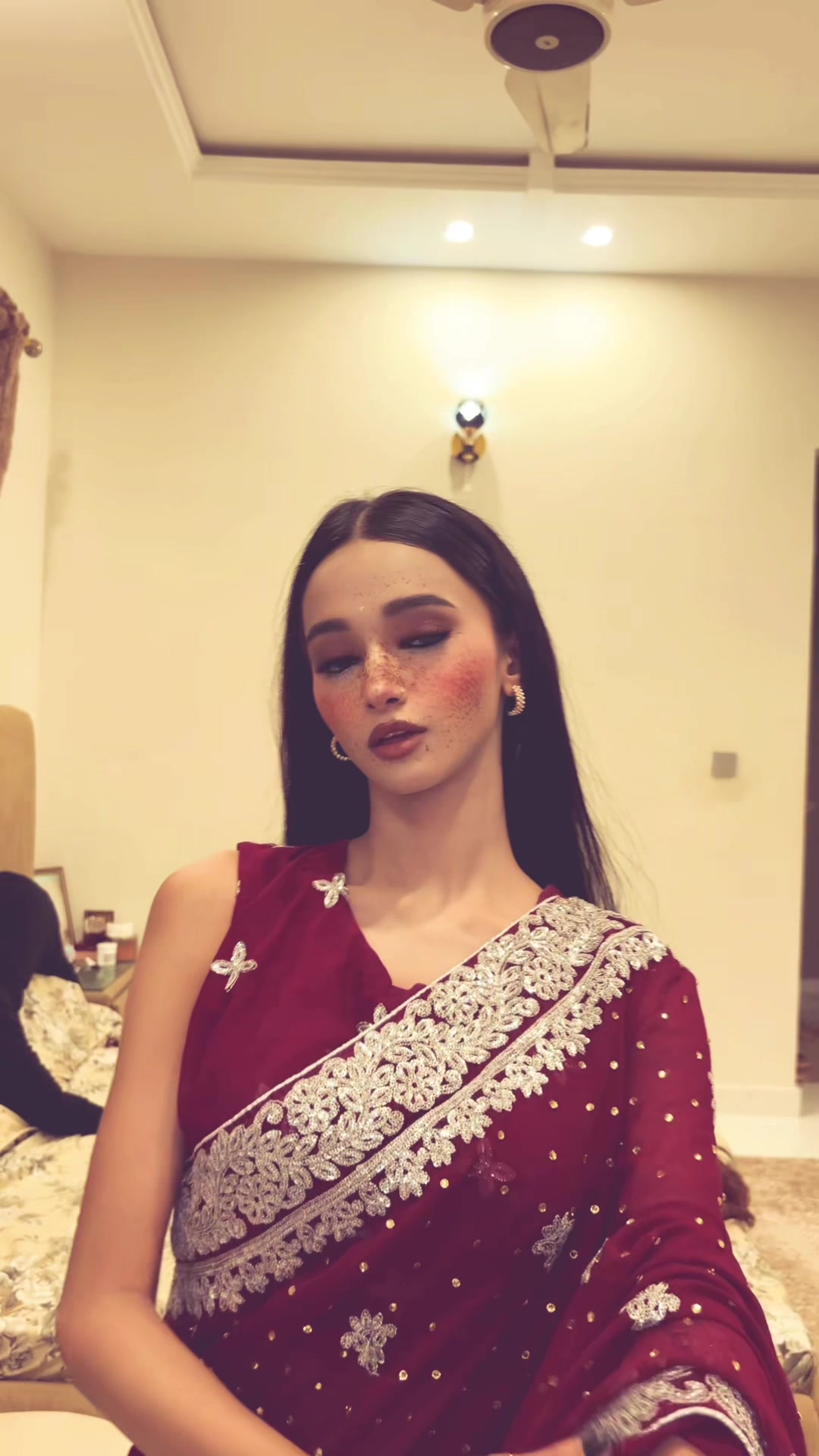 @ayeshaazhar_official