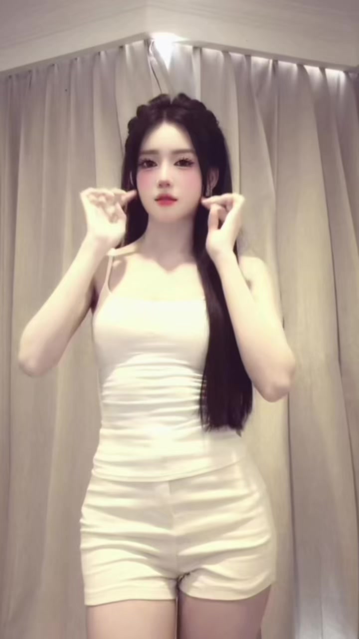 @Người kh&ugrave;ng bị đẹp 🧏🏻&zwj;♀️