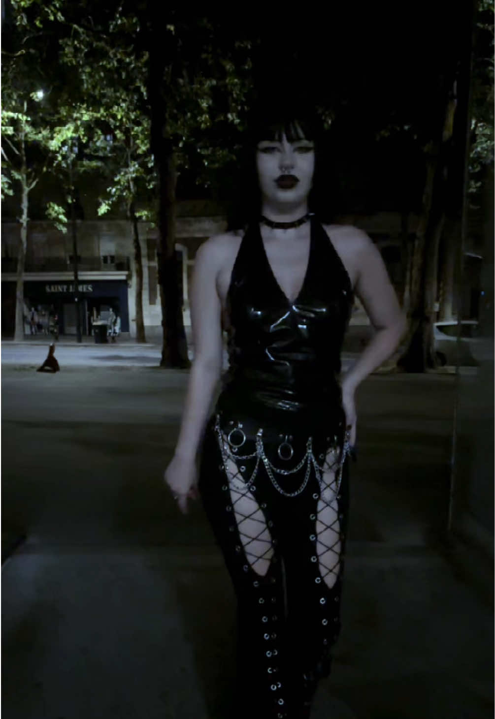 @𝖁𝖆𝖒𝖕𝖎𝖗𝖊 𝕼𝖚𝖊𝖊𝖓🦇