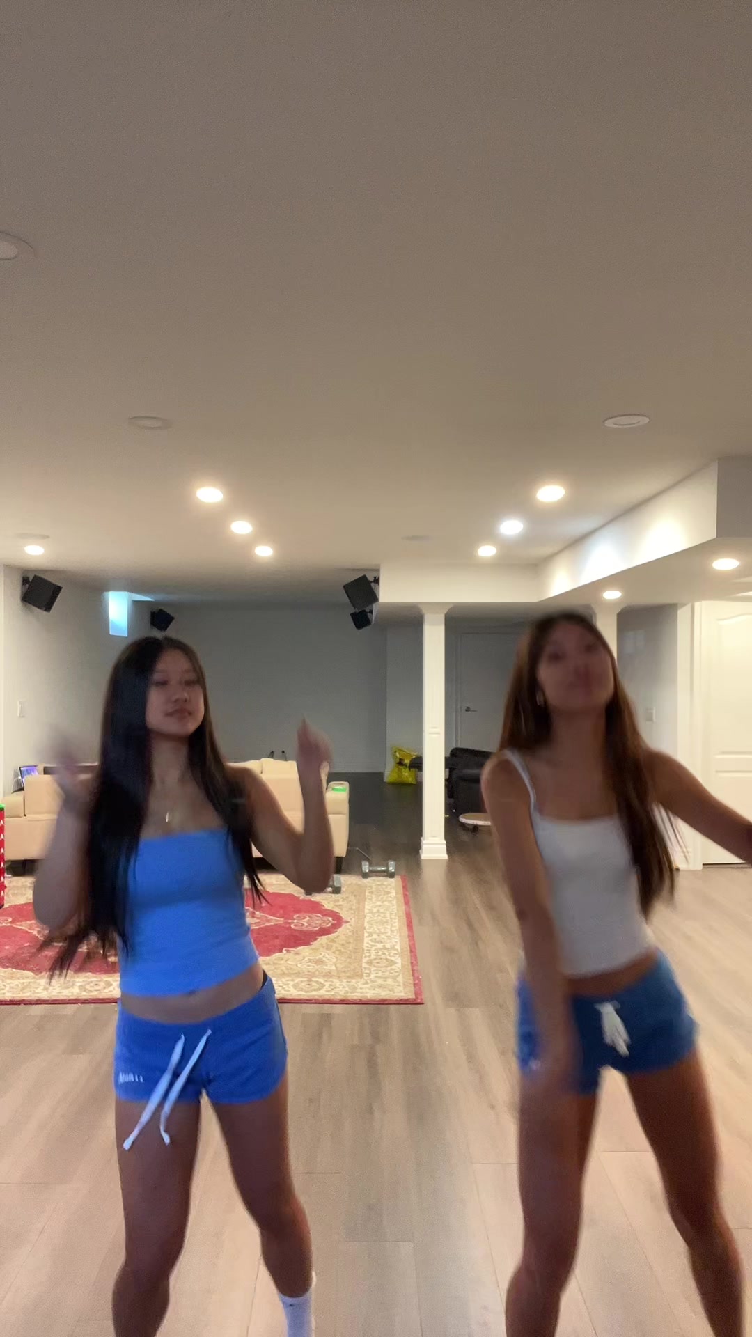 @eliseandsophia