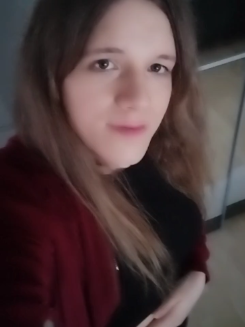 @Laurababyemily