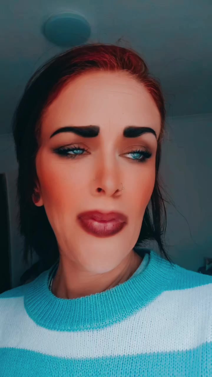 @Kat_ Landry_