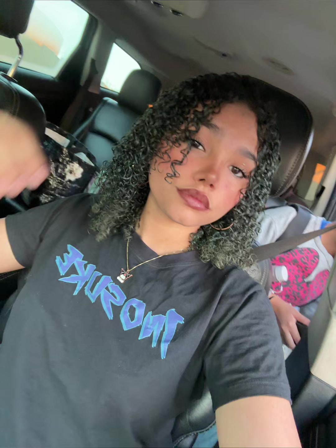 @thallyta_santosss