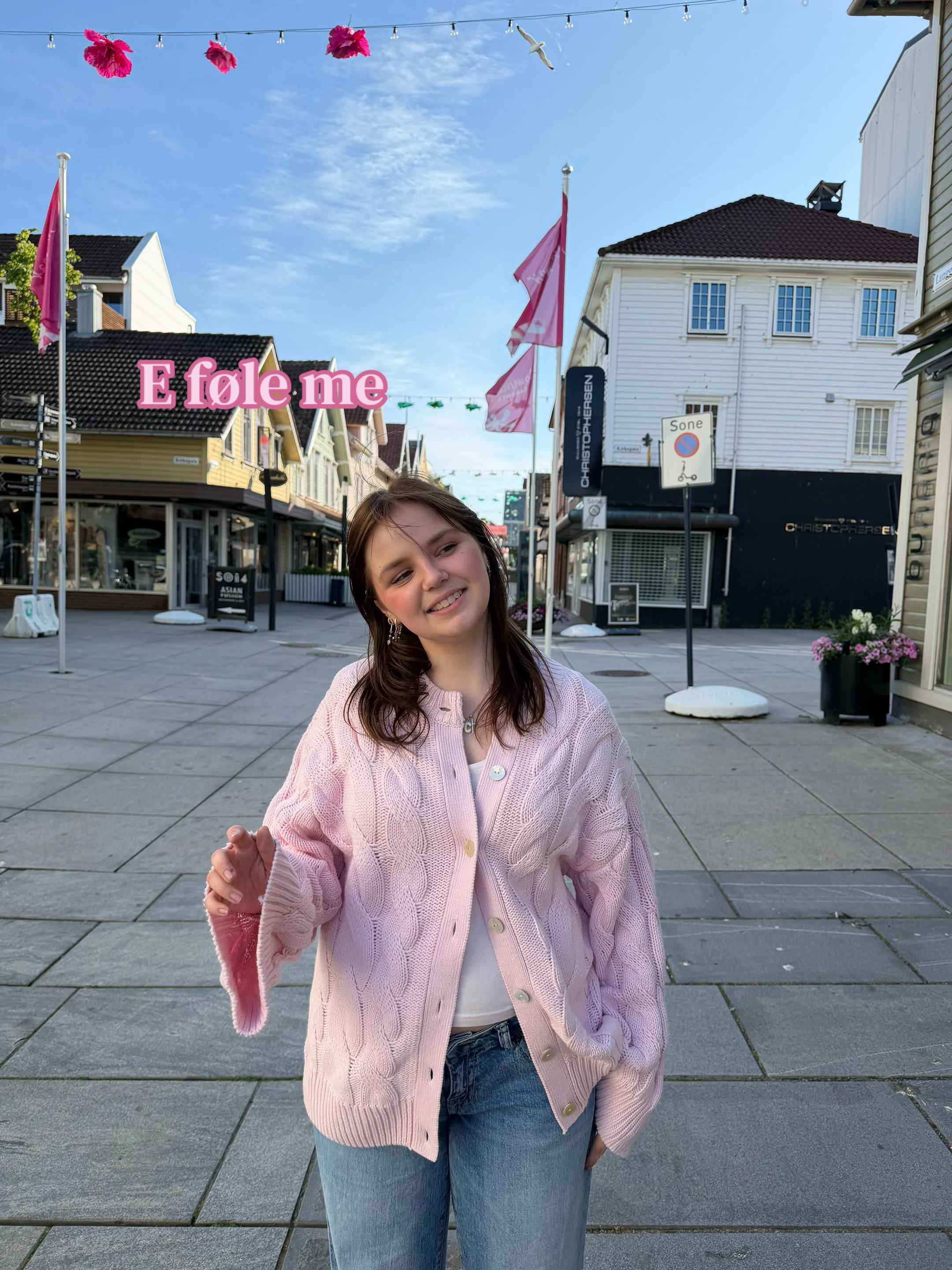 @CELINA &Aring;RSVOLD ;)✞