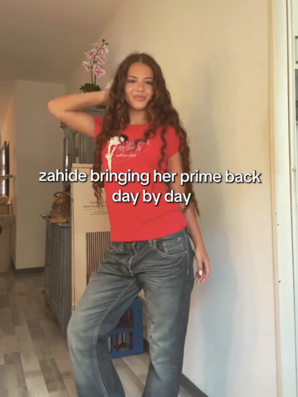 @𝙫𝙚𝙣𝙮𝙖 ⊹ ࣪